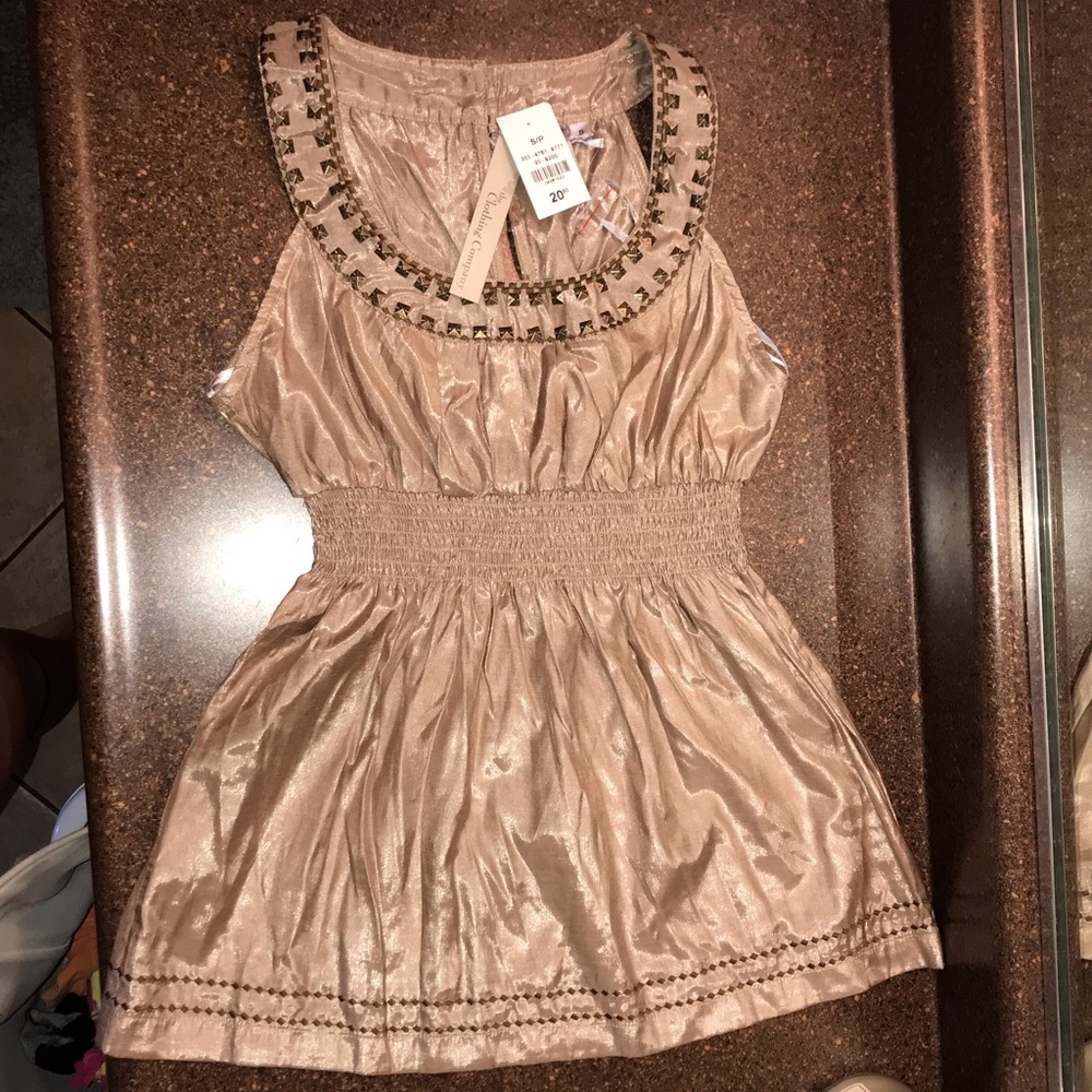 The Clothing Company sleeveless top. NWT